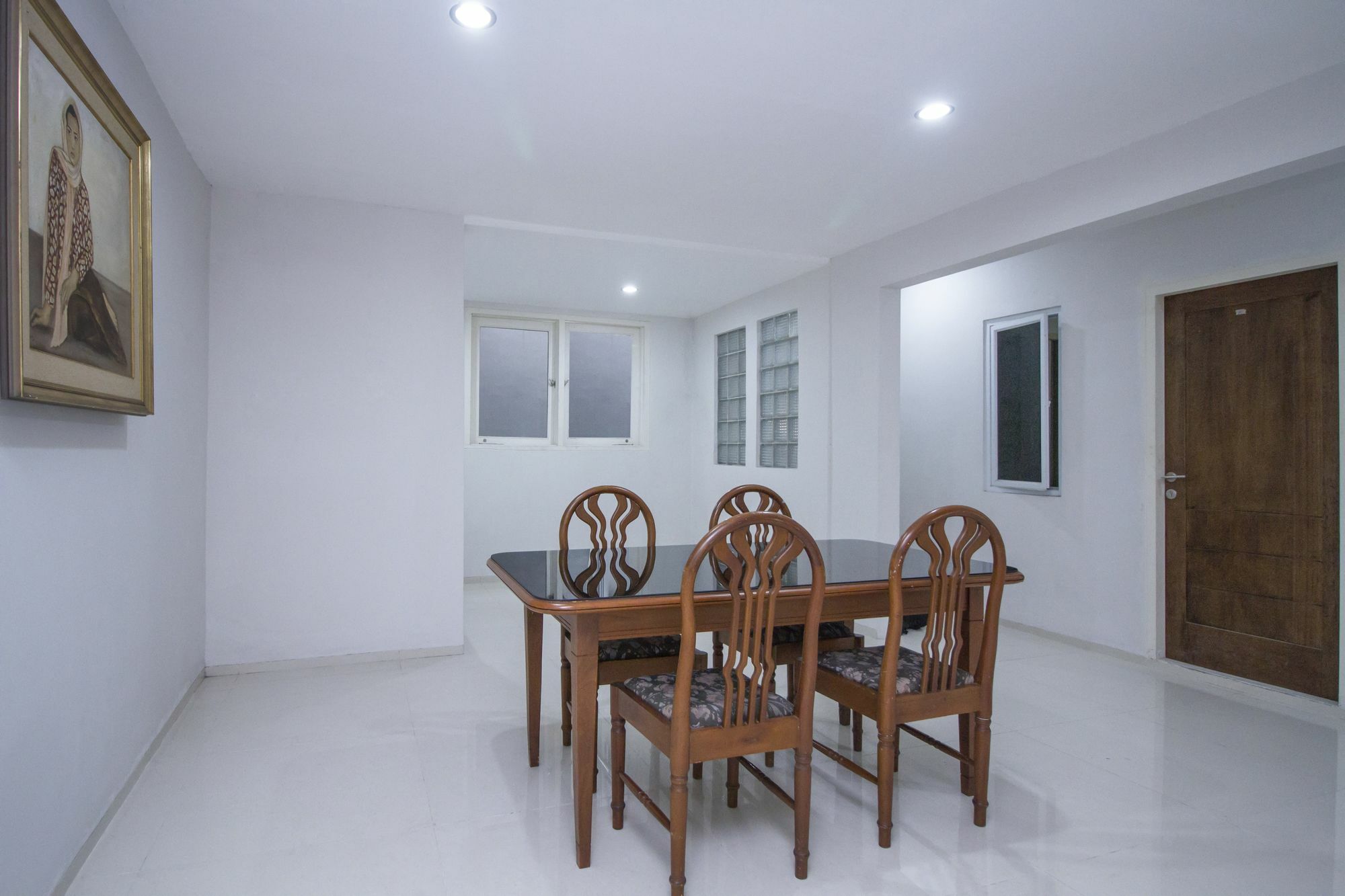 Urooms Tanah Abang Cakarta Dış mekan fotoğraf