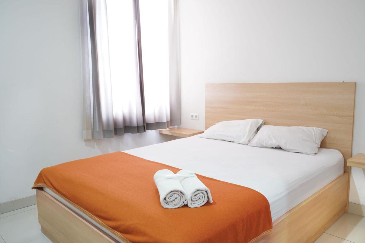 Urooms Tanah Abang Cakarta Dış mekan fotoğraf